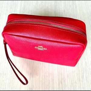 Coach cosmetic leather Bag